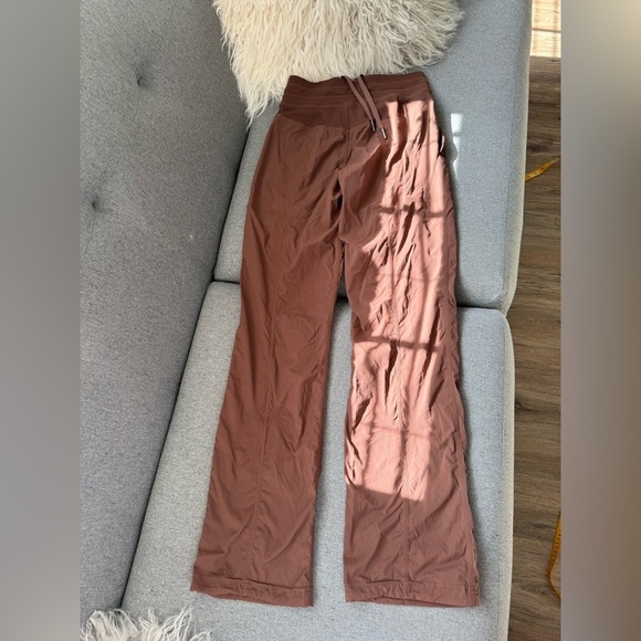 Lululemon Dance Studio Mid-Rise Pants Brown Size 2 - Picture 10 of 13